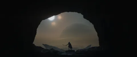 두 개의 달이 뜬 젠나의 협곡, 칼을 든 덱의 실루엣